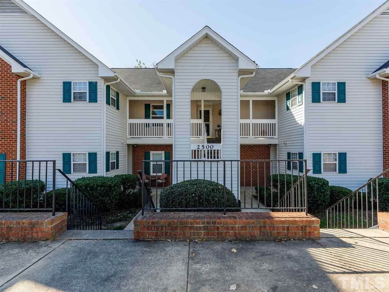 2522 Wellington Ridge Loop - Photo 1