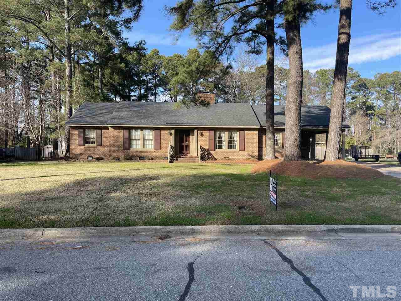 1822 Oakdale Drive - Photo 1
