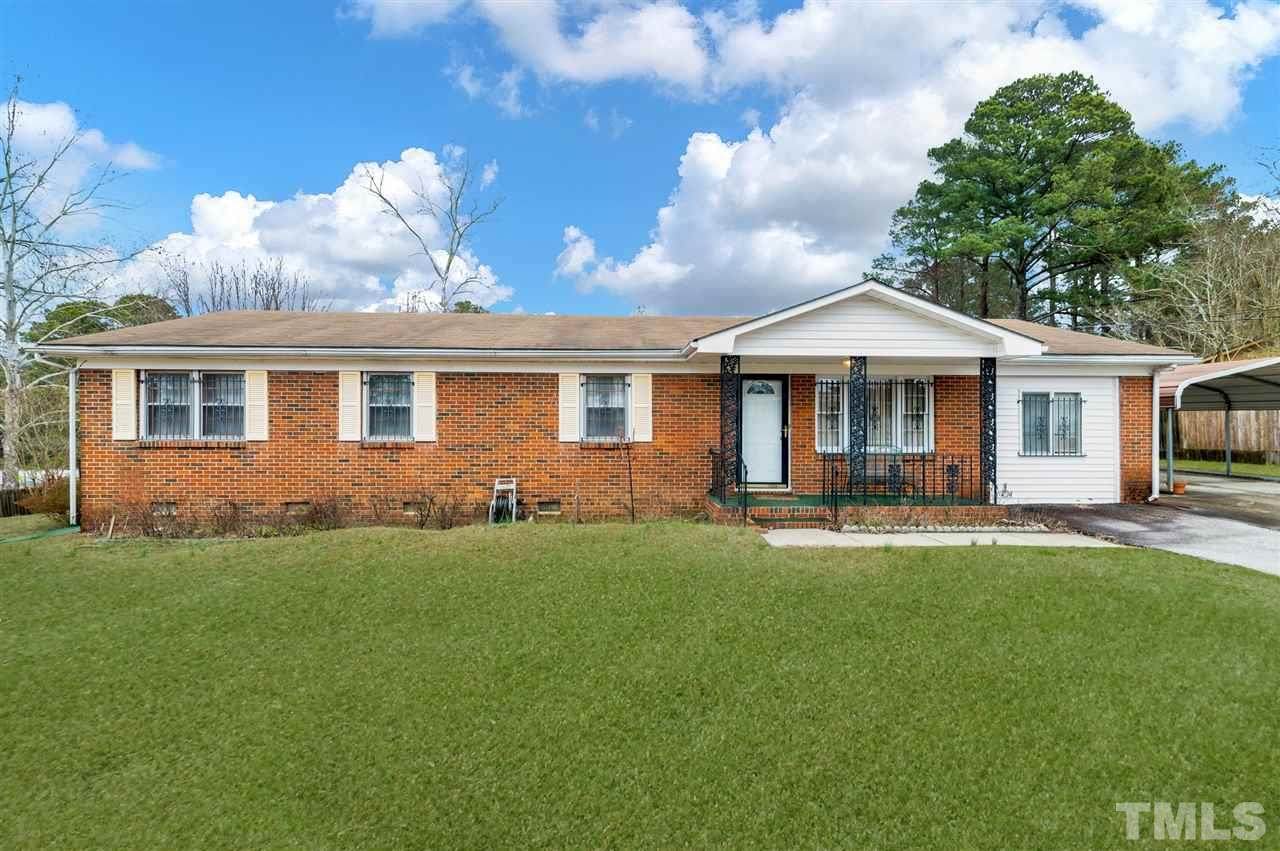 836 Lake Crest Drive - Photo 1