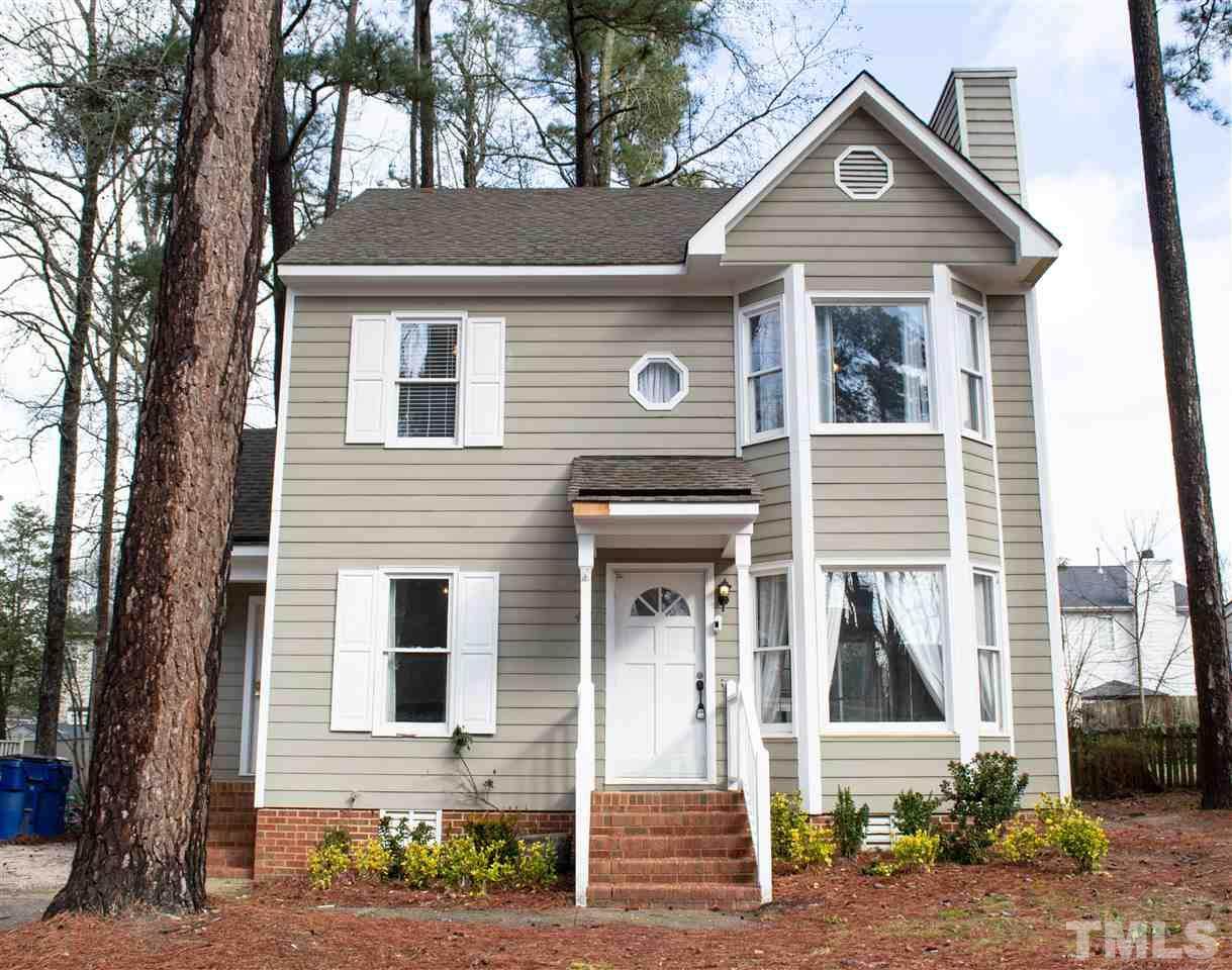 4517 Aviemore Crescent - Photo 1