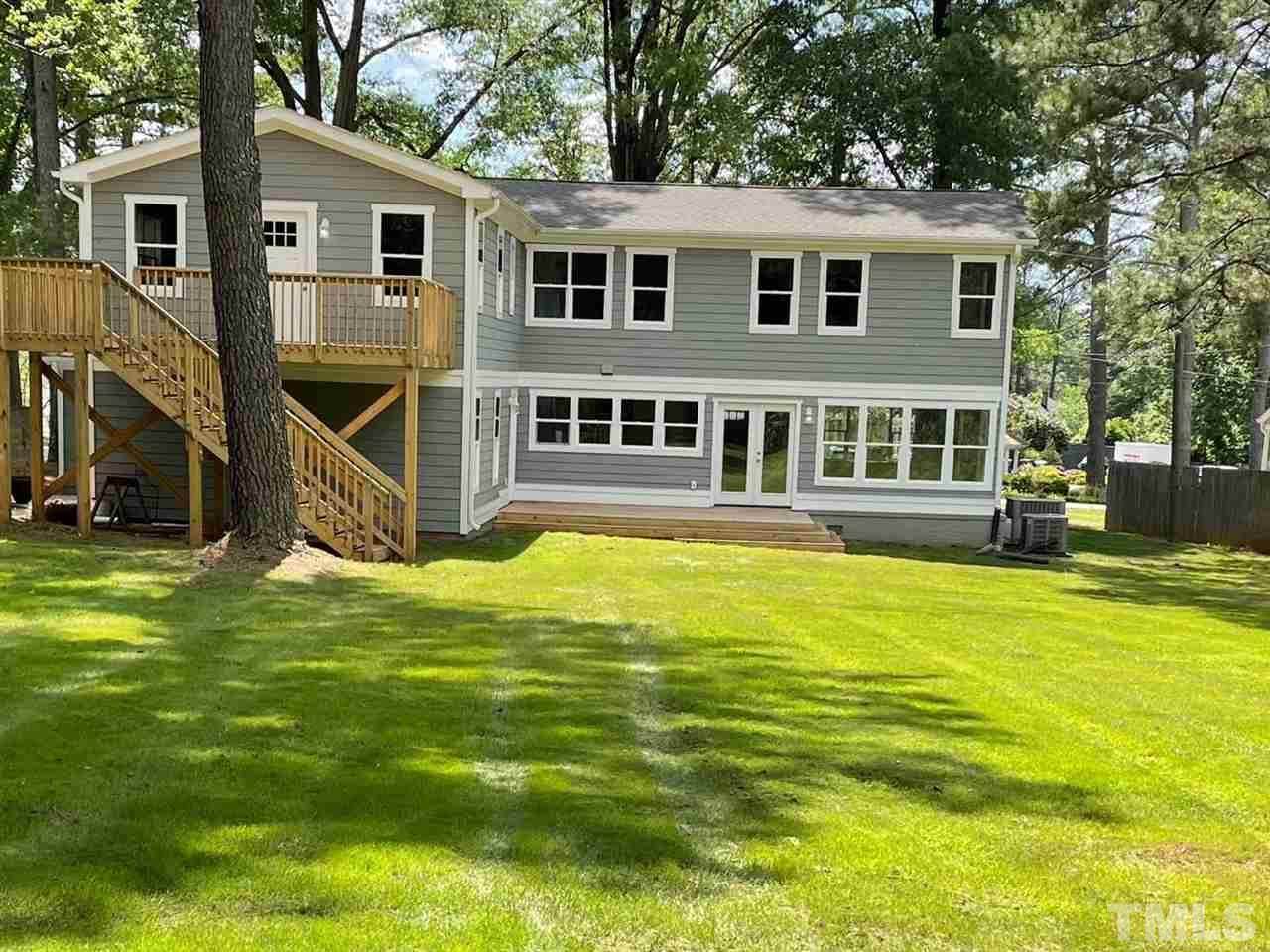 106 Colleton Road - Photo 1