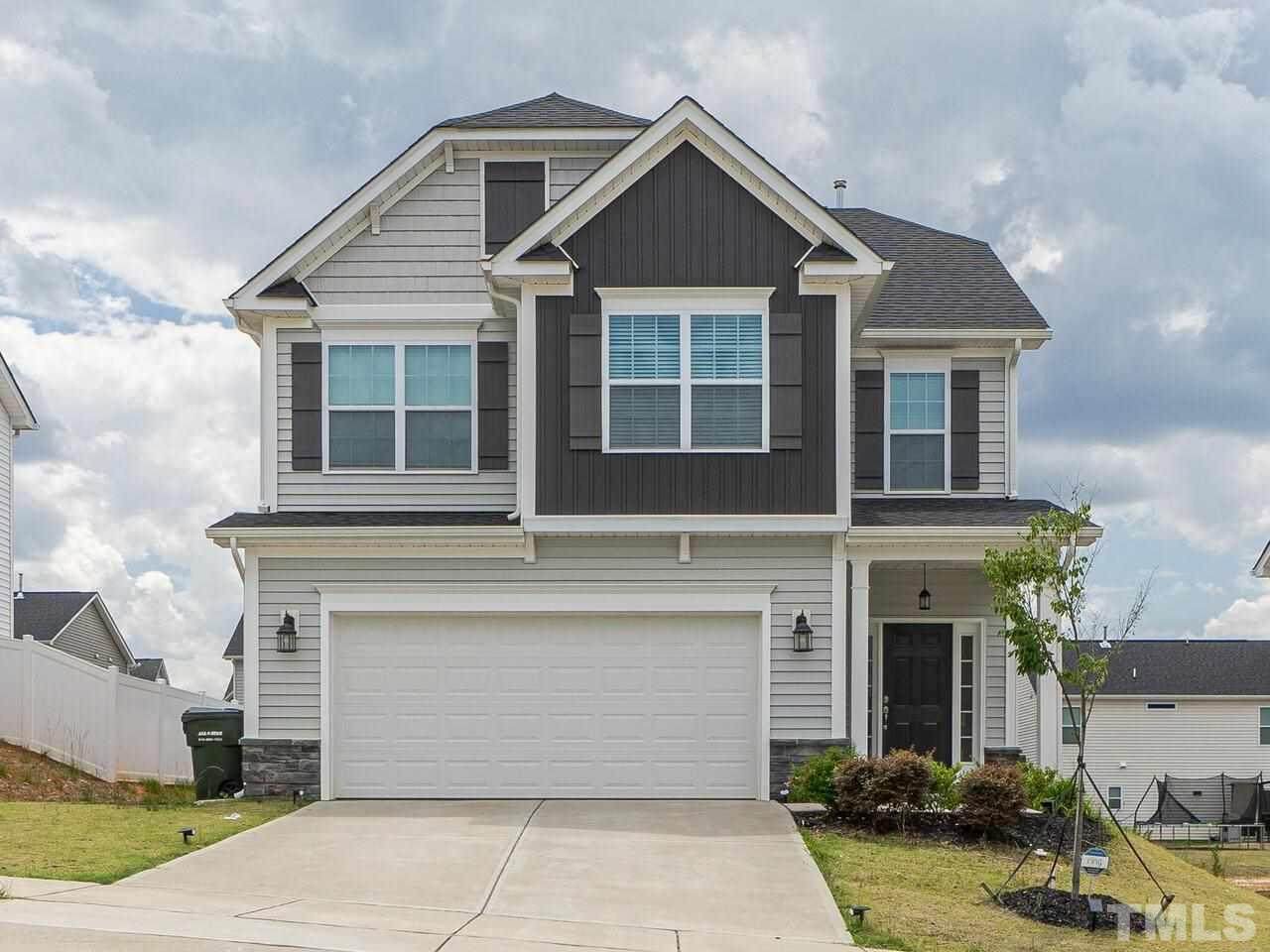 62 Falcon Court - Photo 1