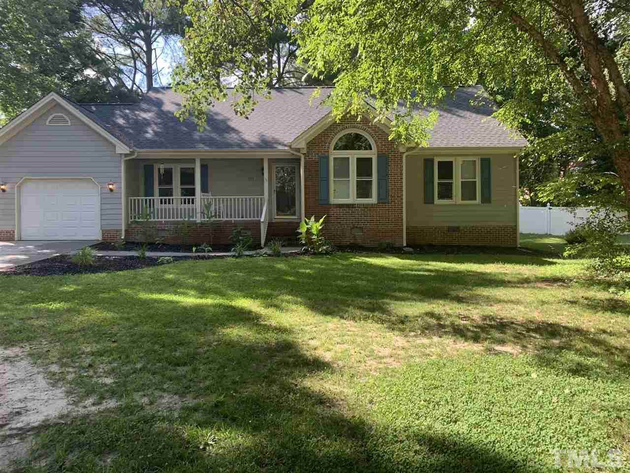 905 Jacobean Court - Photo 1