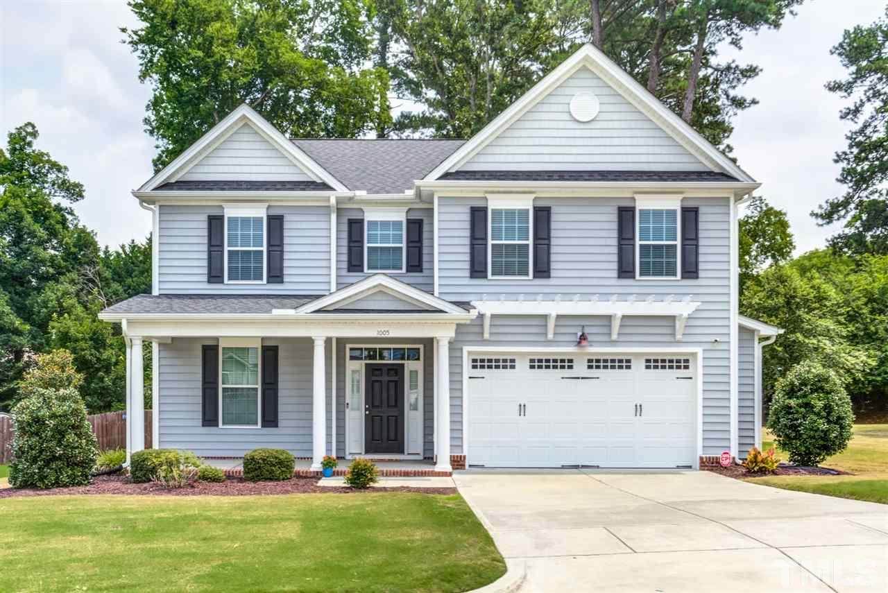 1005 Hollister Way - Photo 1