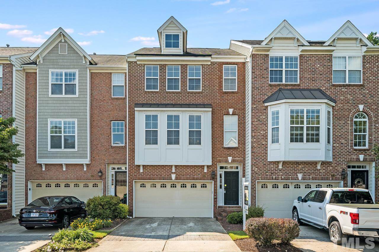 3049 Imperial Oaks Drive - Photo 1