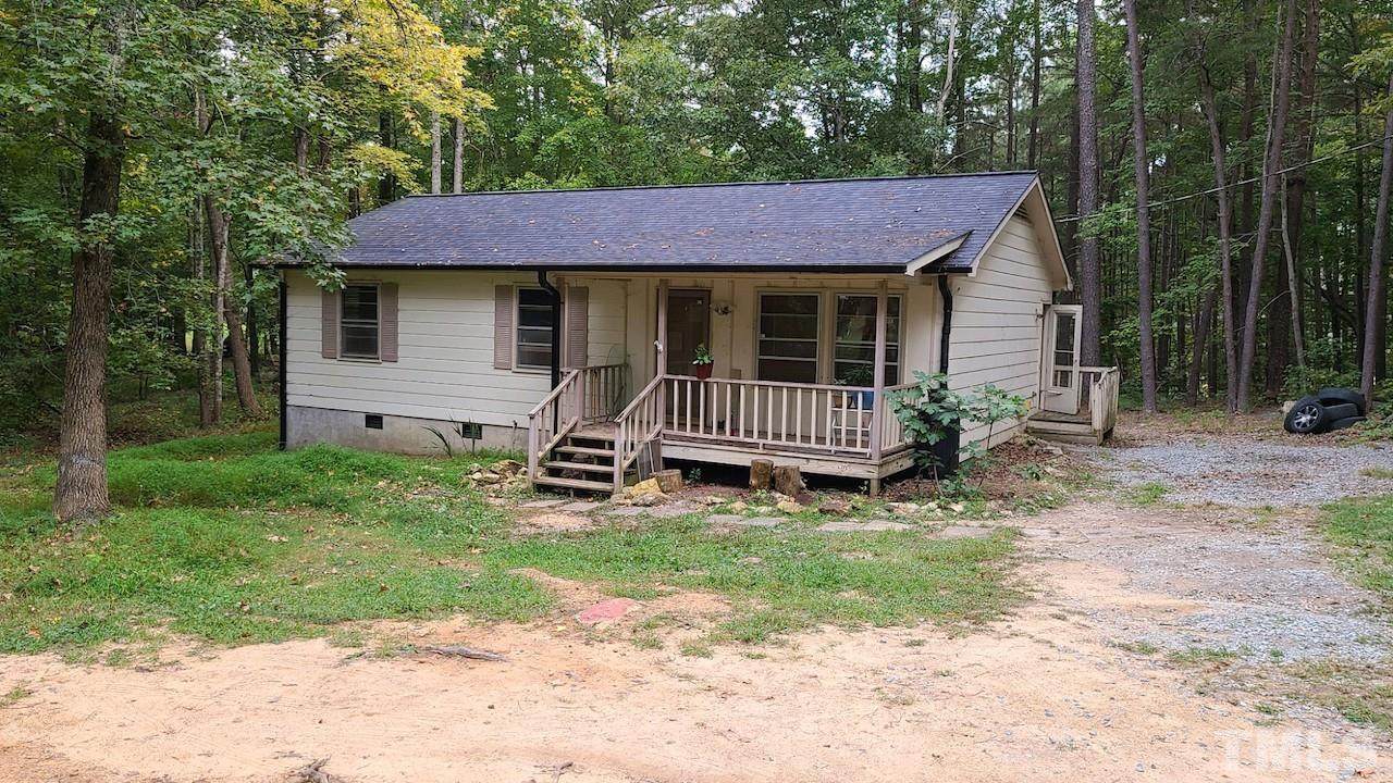 6803 Russell Road - Photo 1