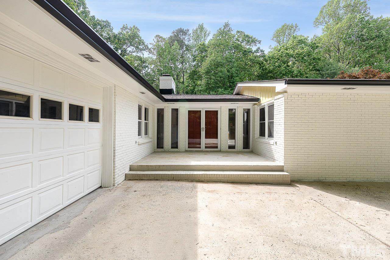 2300 Eason Drive - Photo 1