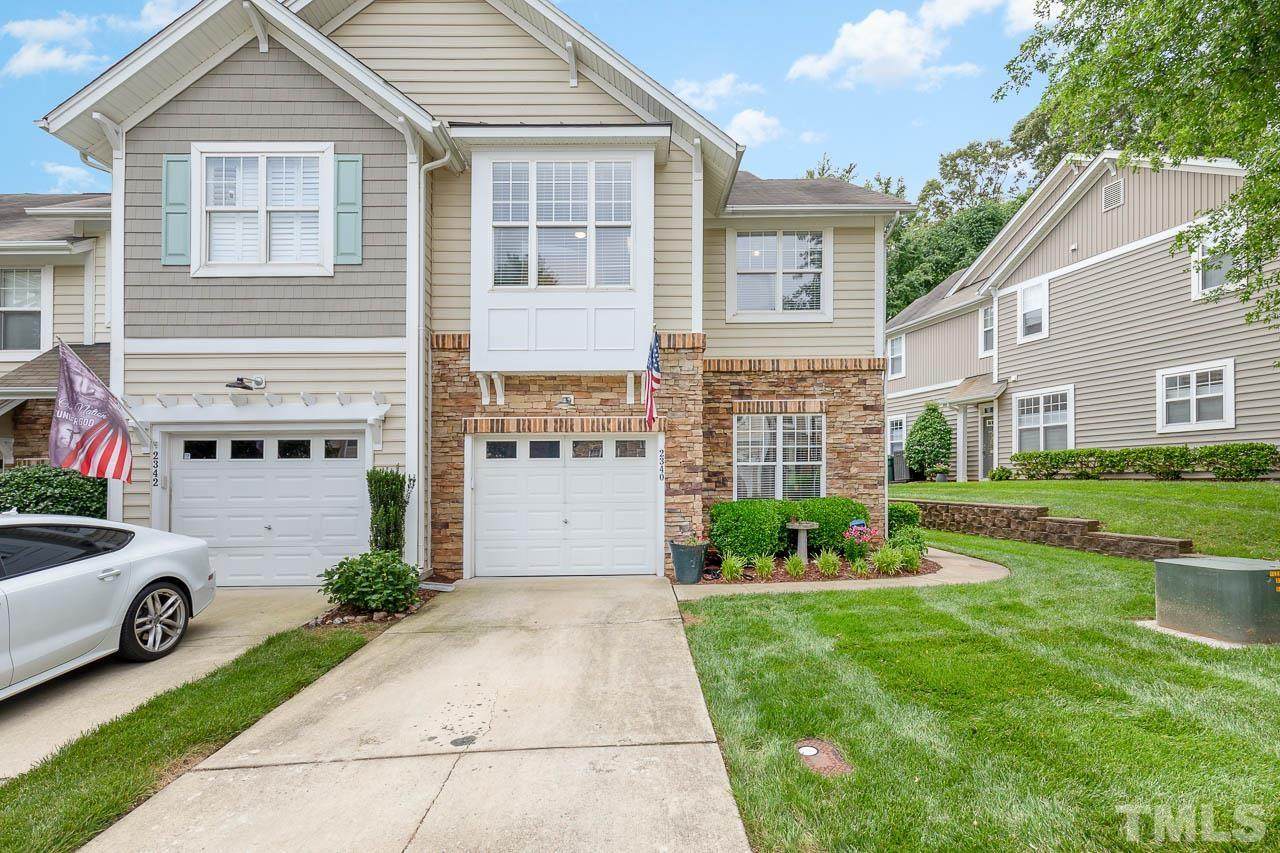 2340 Putters Way - Photo 1