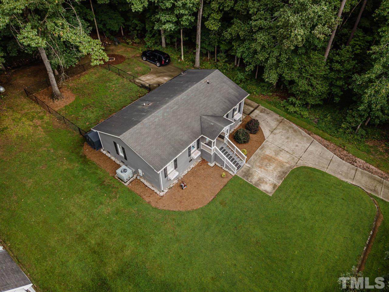 133 Seneca Drive - Photo 1