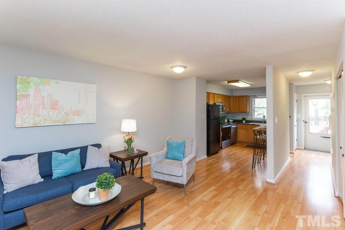 109 Weatherstone Drive - Photo 1