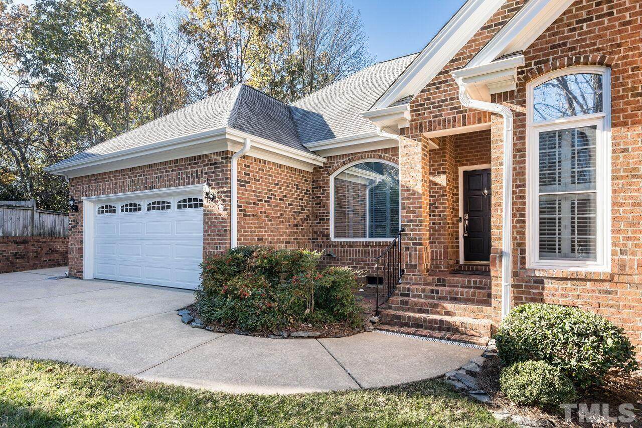 106 Grey Horse Drive - Photo 1