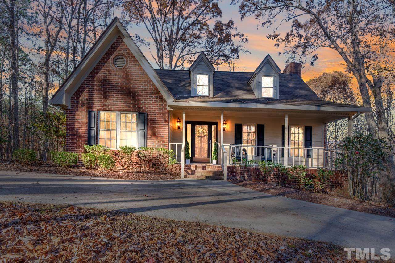 2001 Dove Lane - Photo 1