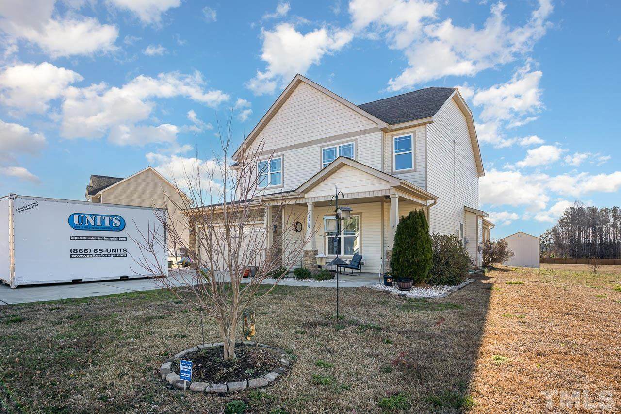 373 Avery Pond Drive - Photo 1