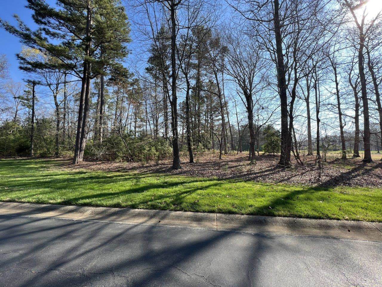 122 Patterson Drive - Photo 1
