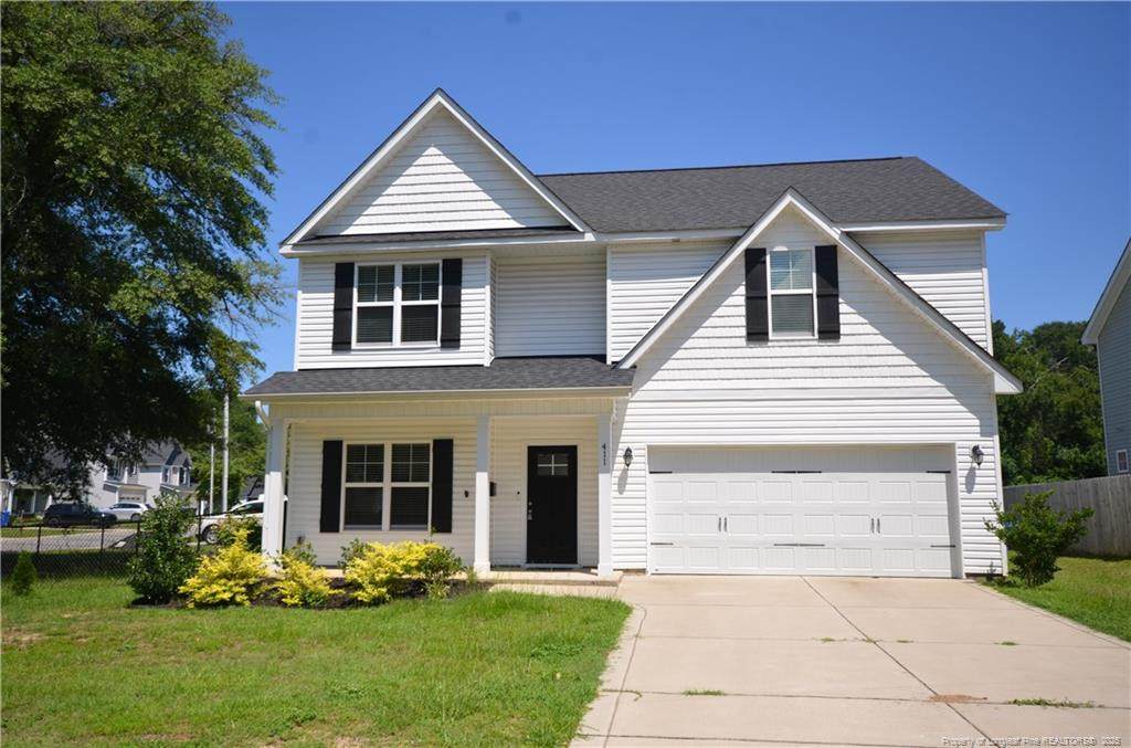 411 Broadfoot Avenue - Photo 1