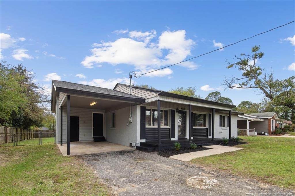 682 Montclair Road - Photo 1