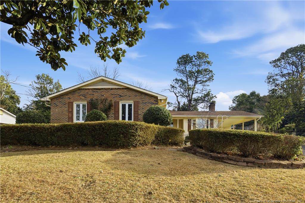 1429 Paisley Avenue - Photo 1