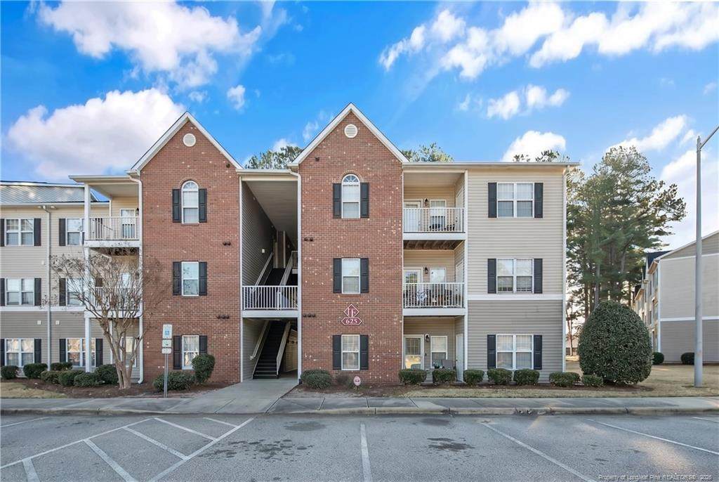 625 Marshtree Lane - Photo 1