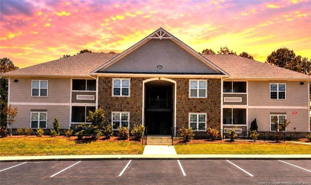 260 Gallery Drive - Photo 1
