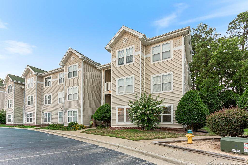 3340 Harbour Pointe Place - Photo 1