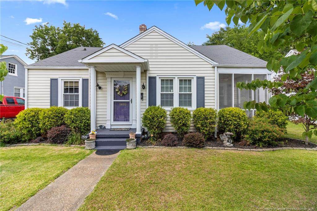 1402 Summitt Avenue - Photo 1