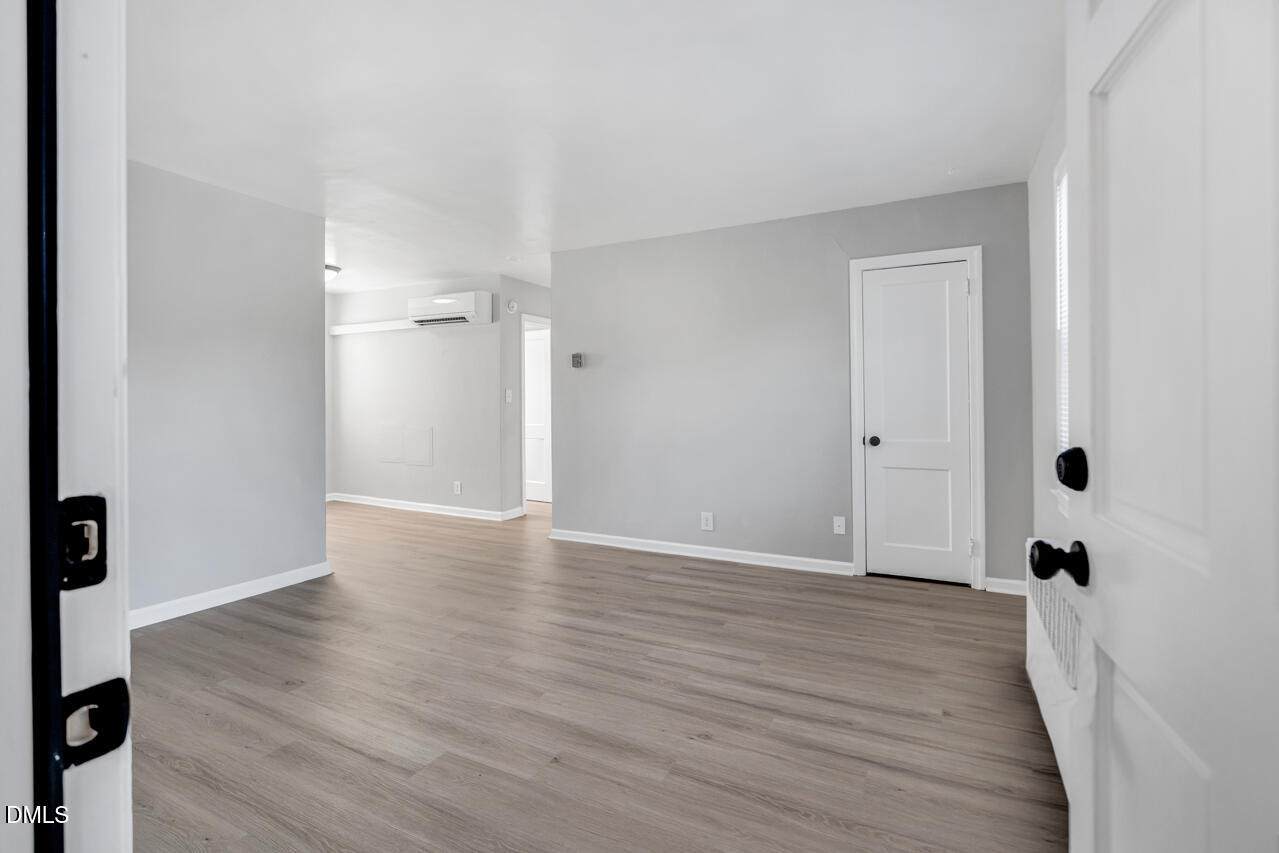 1700 Roslyn Drive - Photo 1