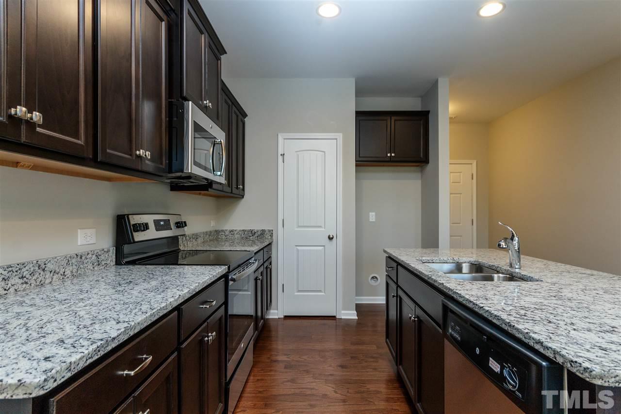 477 Mockingbird Lane - Photo 1
