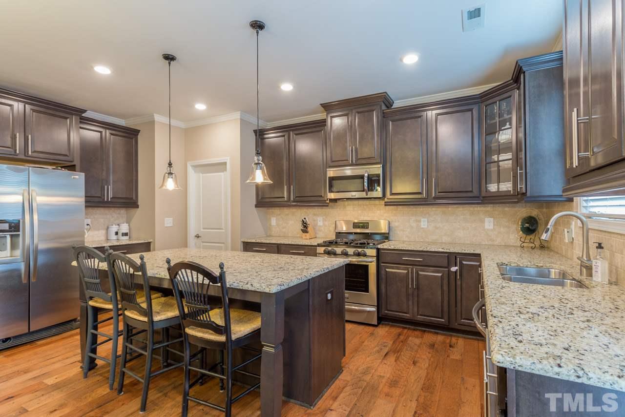 209 Tazwell Hall Lane - Photo 1