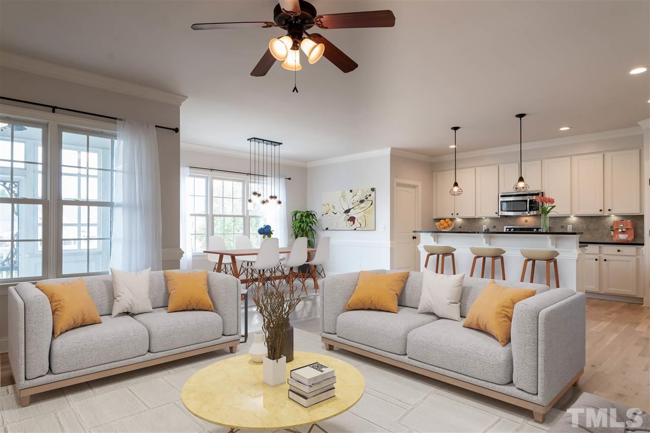 1319 Center Street - Photo 1