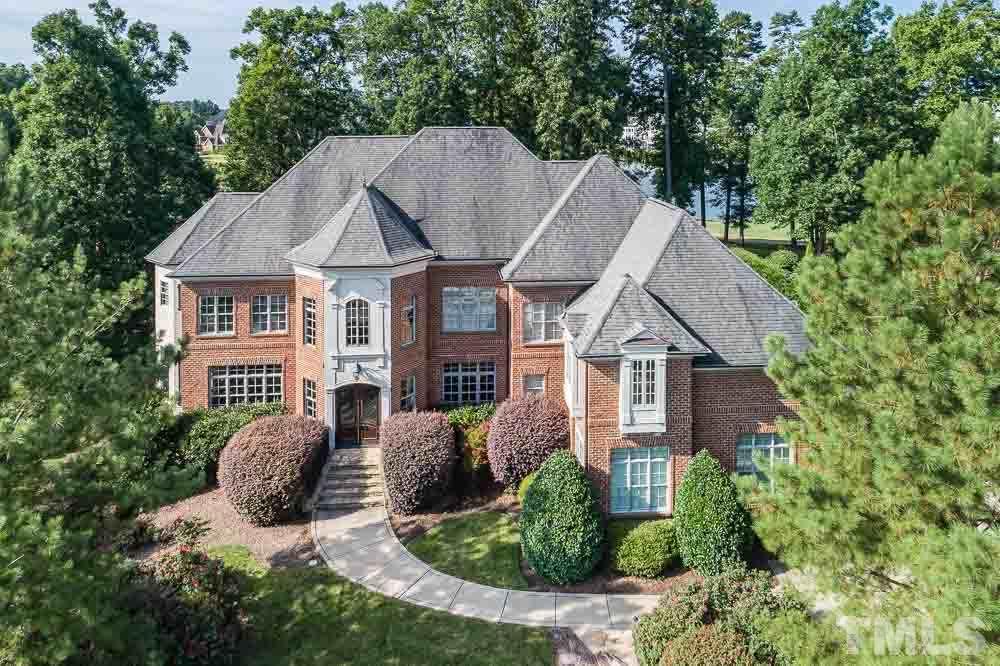 2626 Village Manor Way - Photo 1
