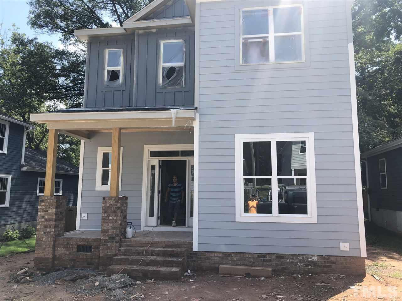 1112 Spruce Street - Photo 1