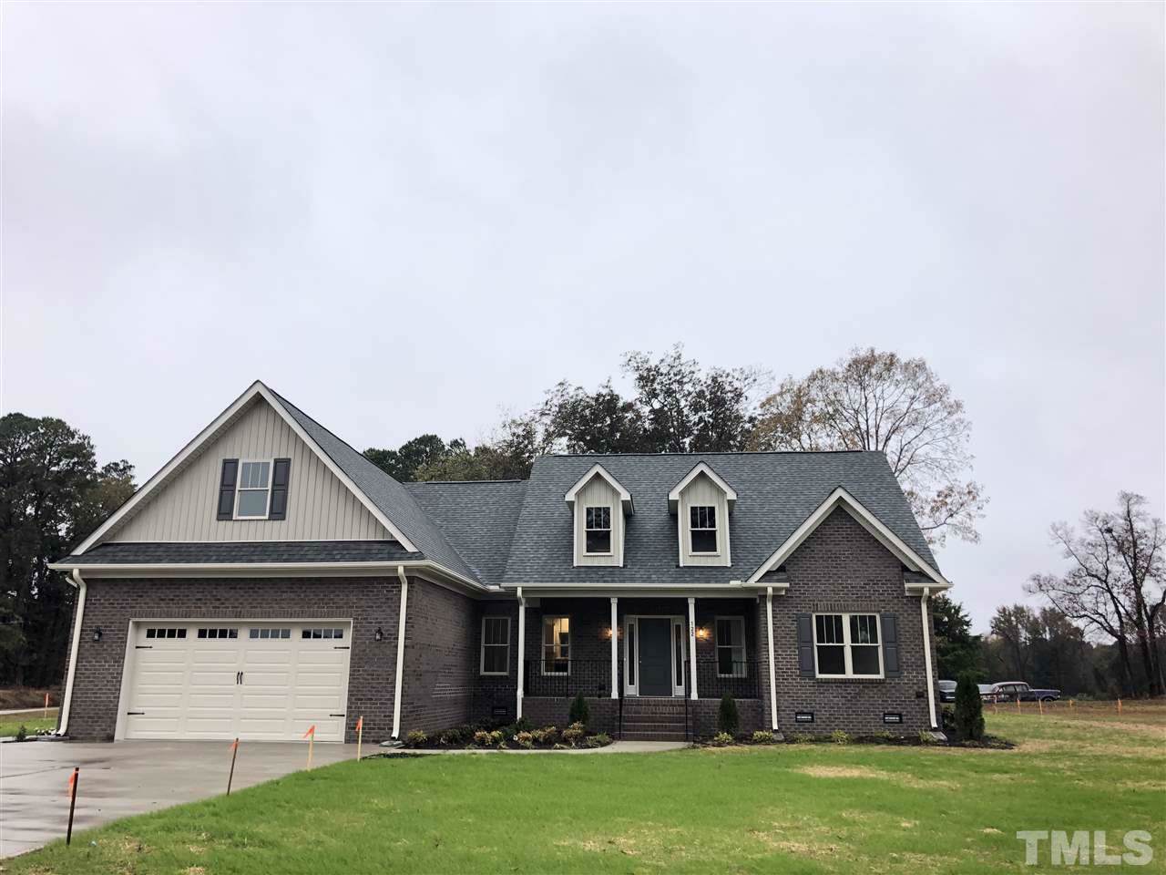 122 Parker Street - Photo 1