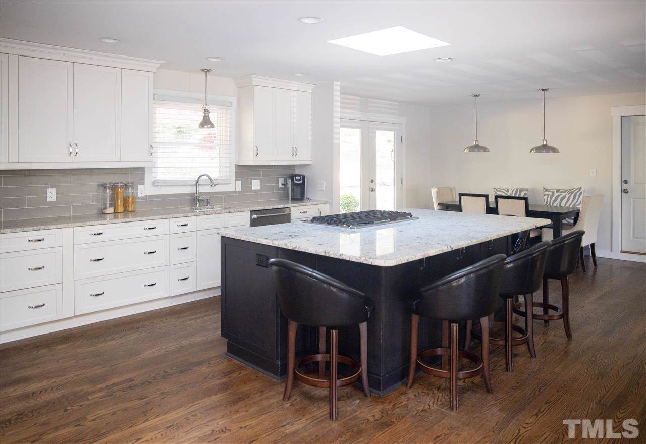 624 Macon Place - Photo 1