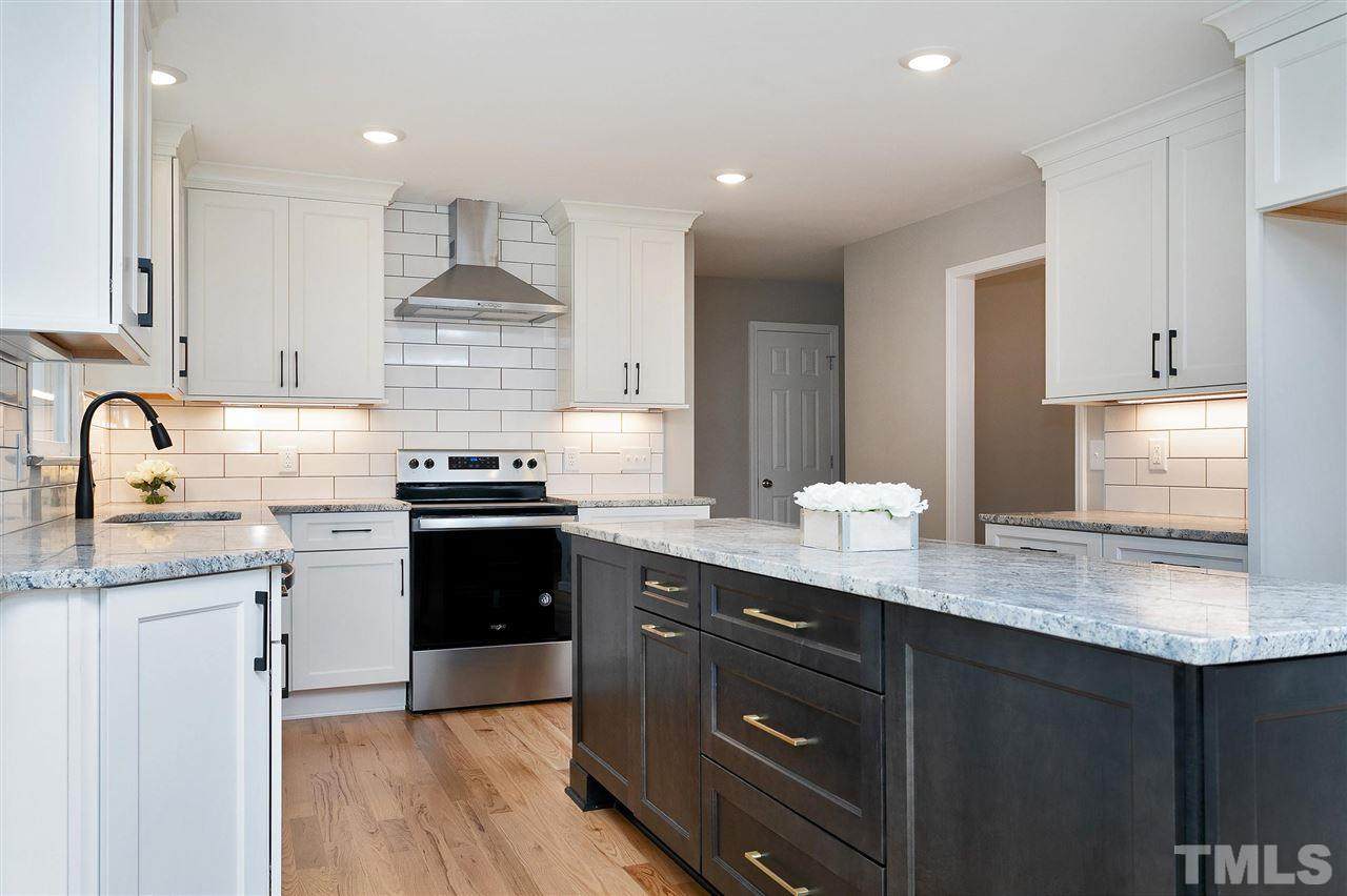 9625 Bartons Creek Road - Photo 1