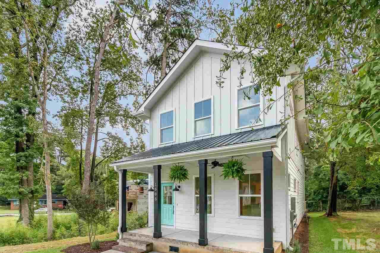 1505 Malta Avenue - Photo 1