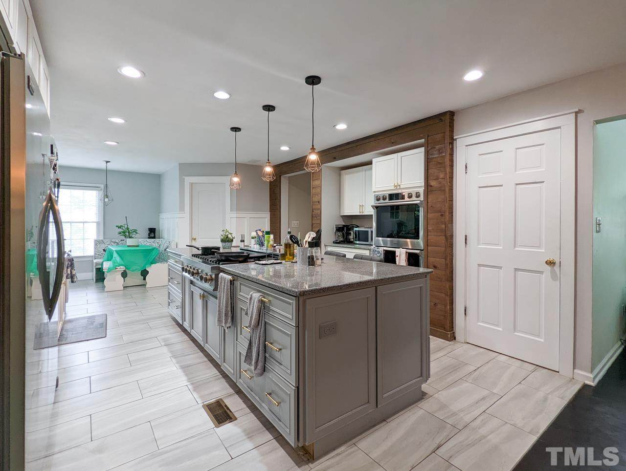 5006 Greenview Drive - Photo 1