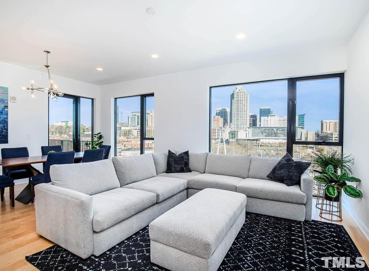 523 West Street - Photo 1