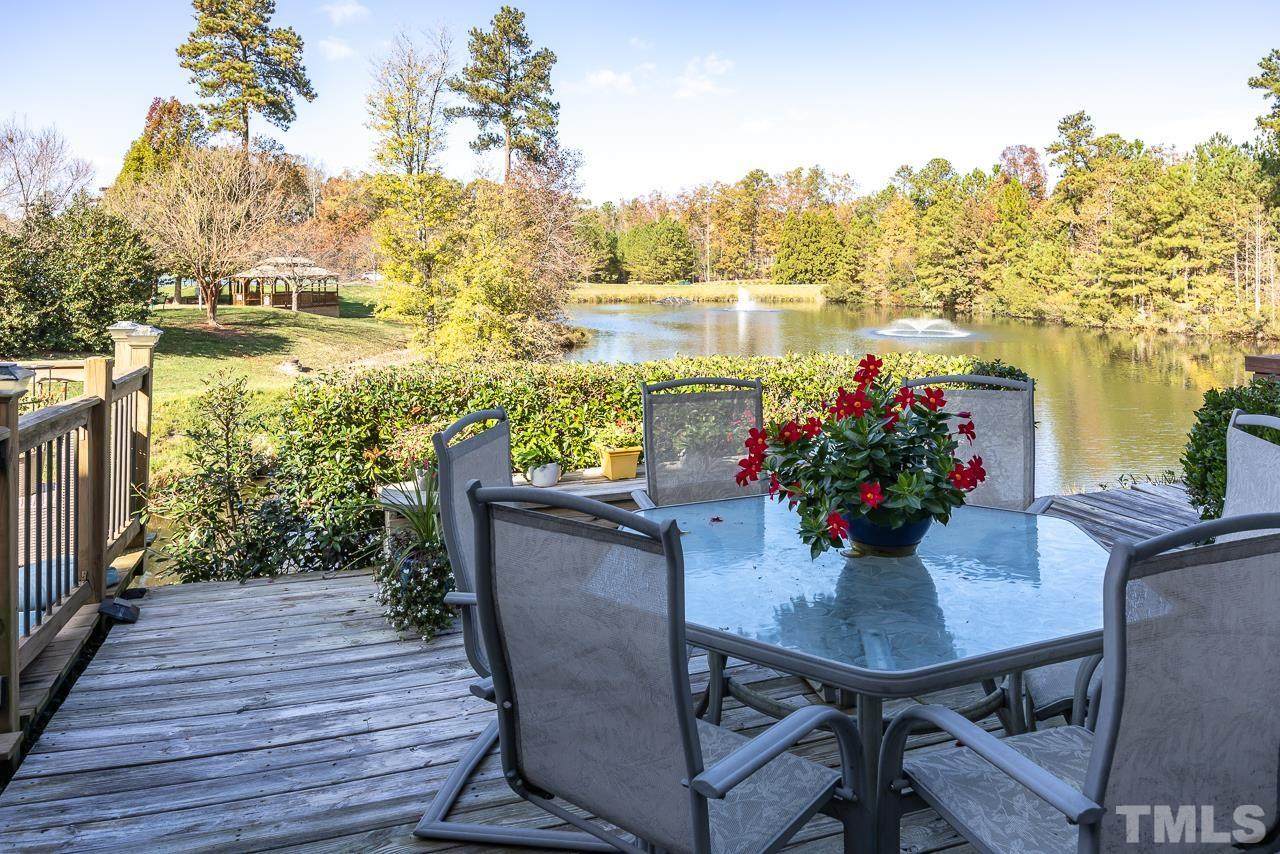 606 Canyon Lake Circle - Photo 1