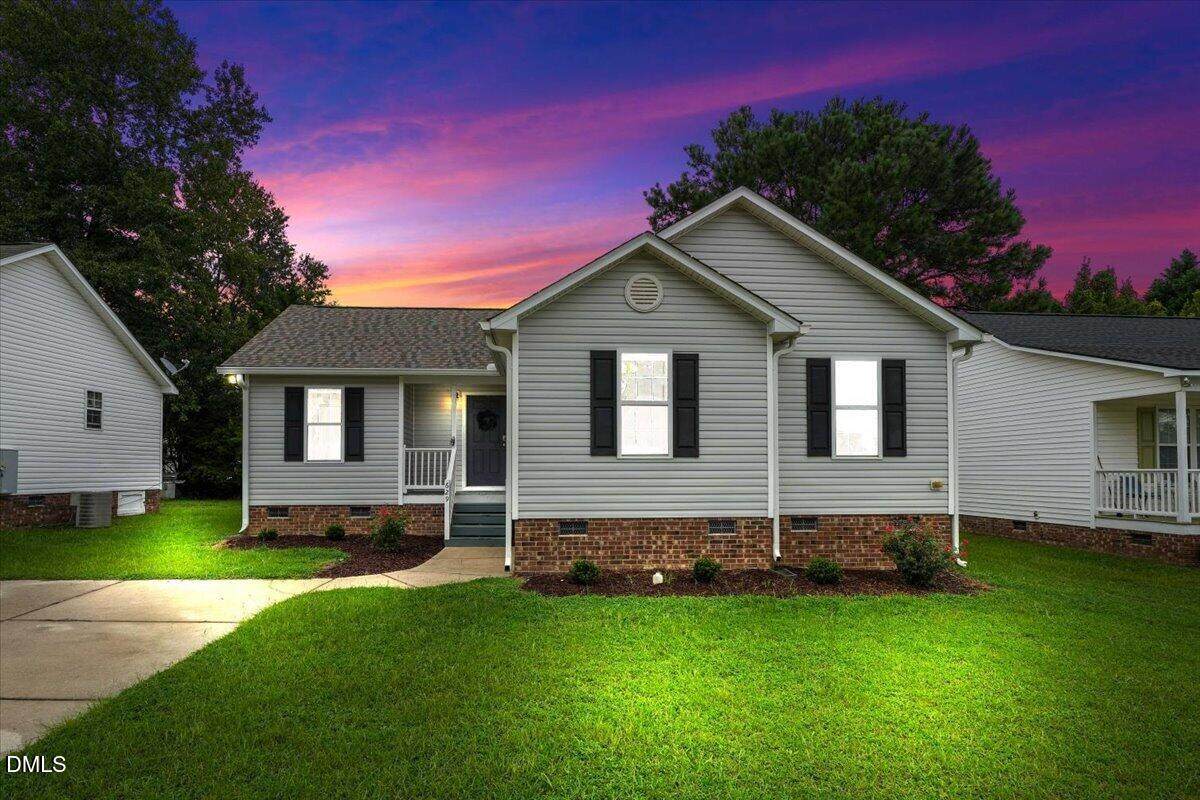 629 Avondale Drive - Photo 1