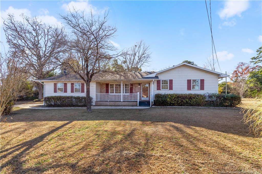 1602 Camelot Drive - Photo 1