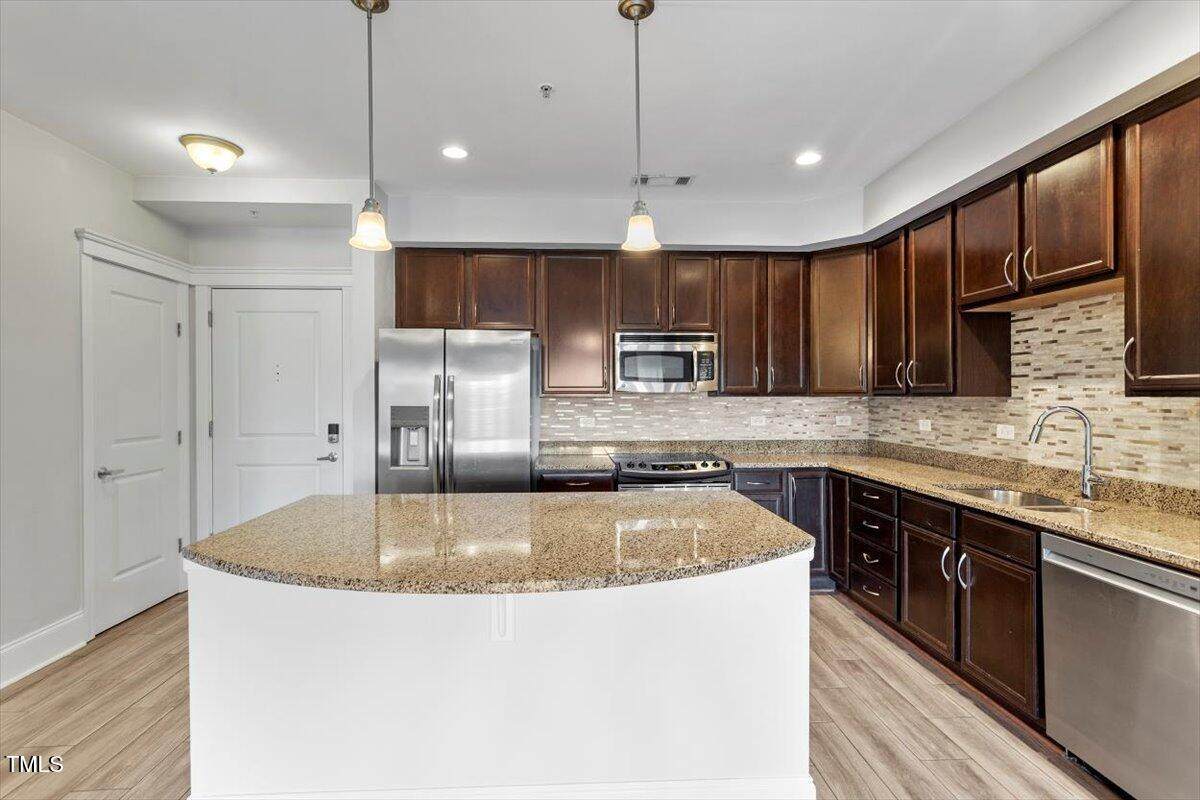 222 Glenwood Avenue - Photo 1