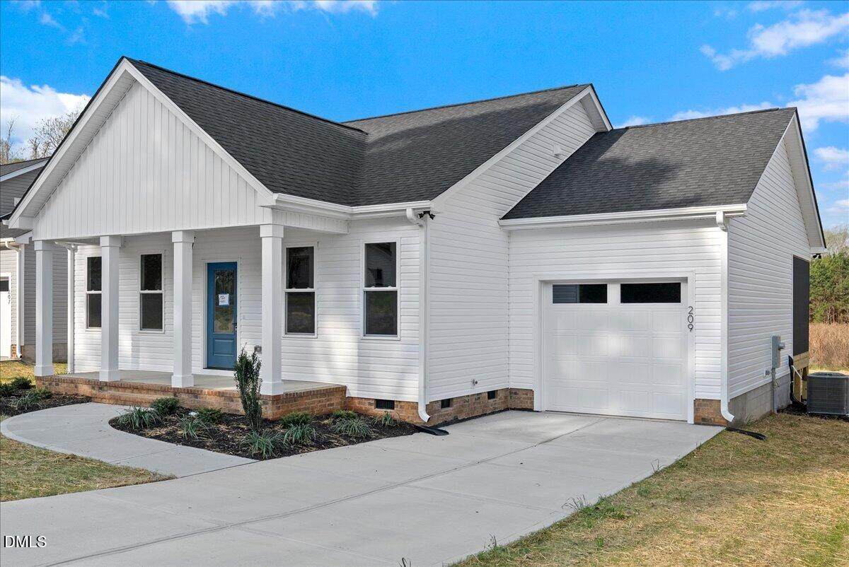 209 Terrell Street - Photo 1
