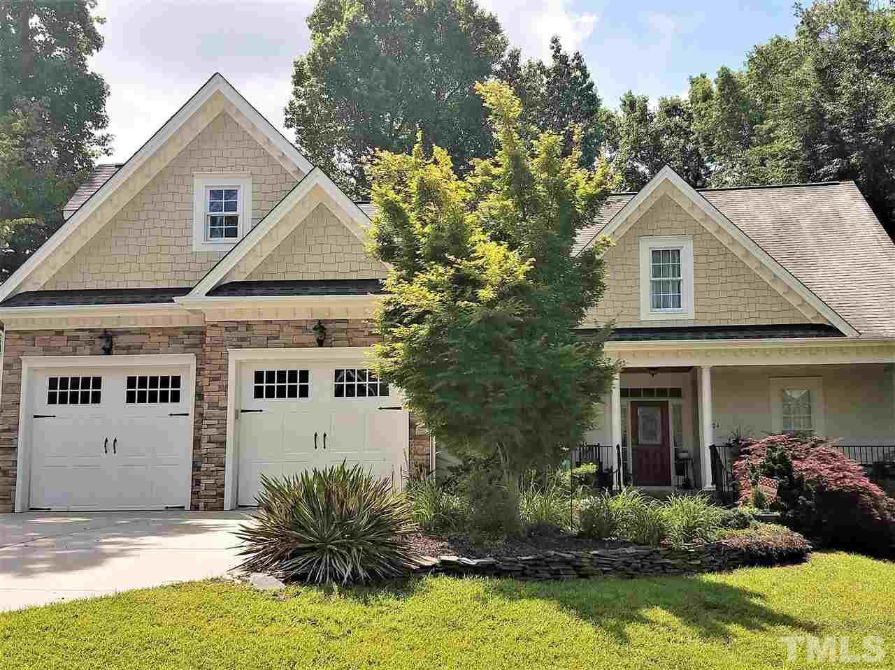 704 Charleston Drive - Photo 1