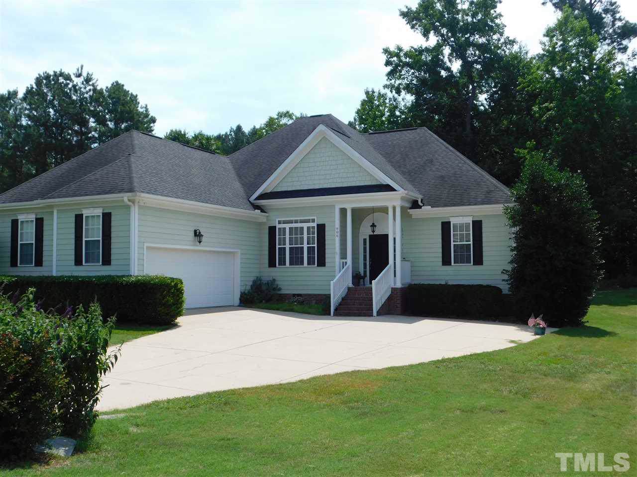906 Trumpet Vine Court - Photo 1