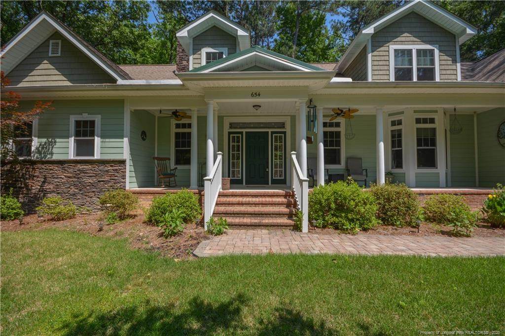 654 Titmouse Court - Photo 1