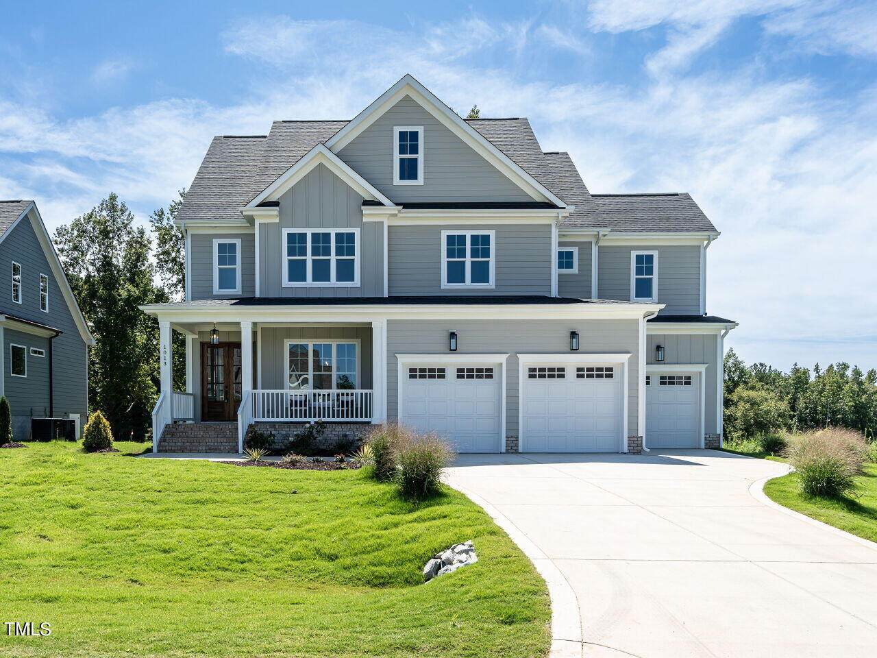 1013 Azalea Garden Circle - Photo 1