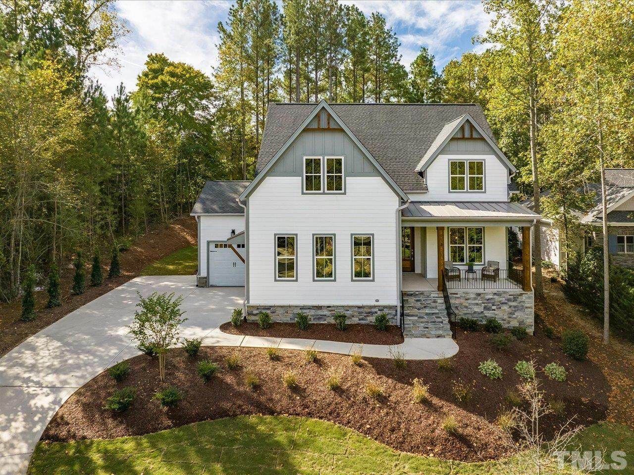 113 Colonial Trail - Photo 1