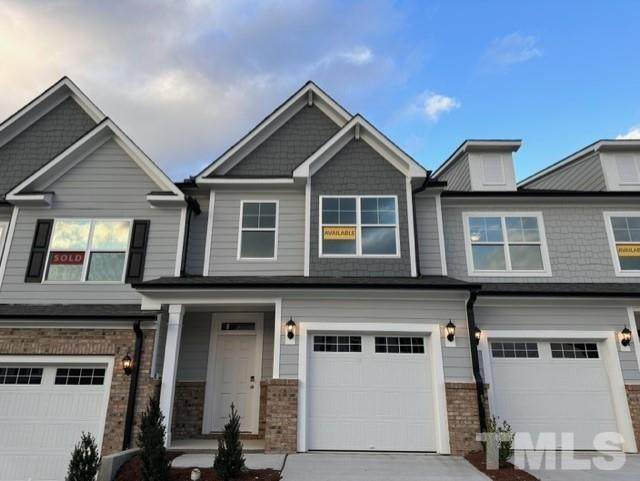 1002 Heartstone Way - Photo 1