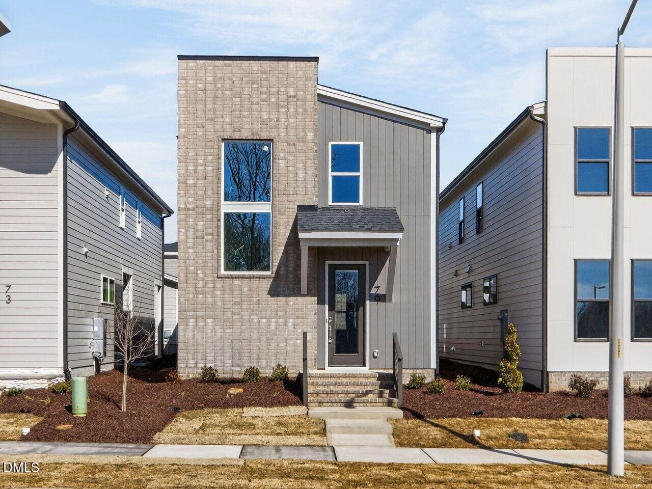 79 Parkland Drive - Photo 1