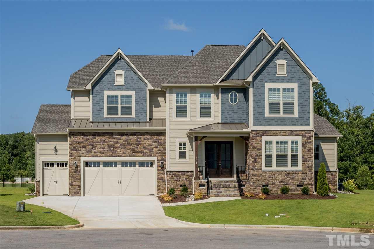 304 Hardy Ivy Way - Photo 1
